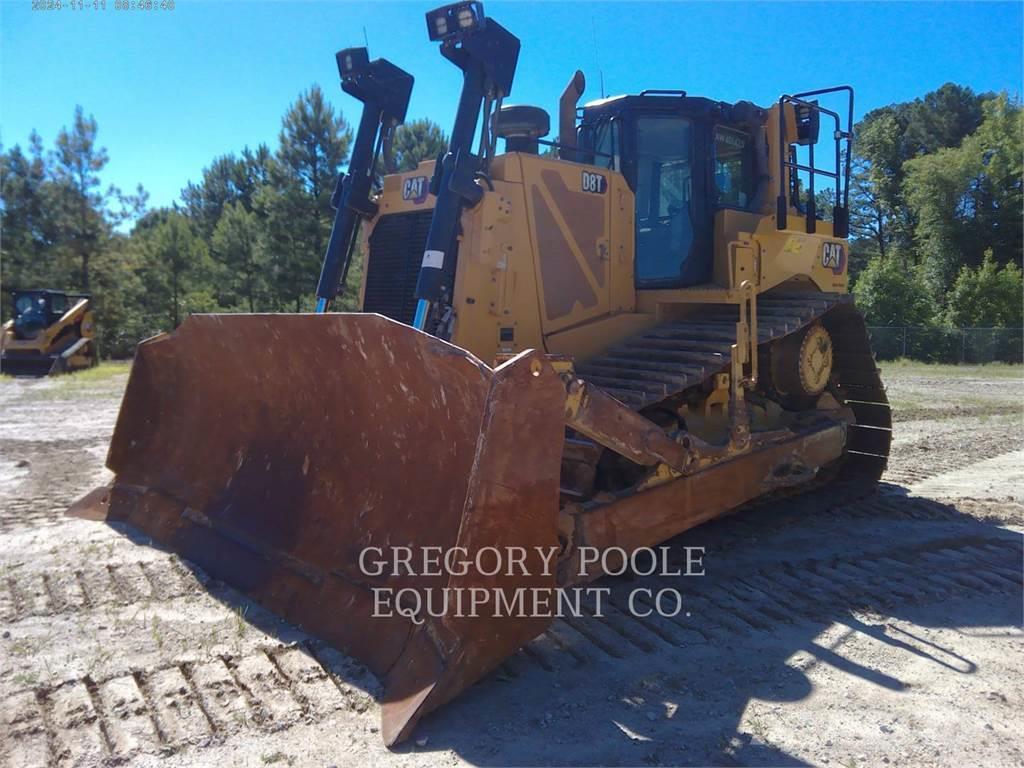 CAT D8T Buldozer sobre oruga