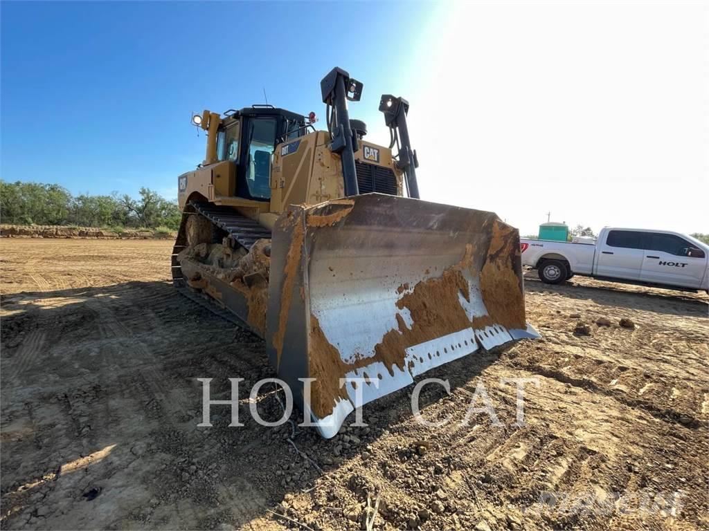 CAT D8T Buldozer sobre oruga