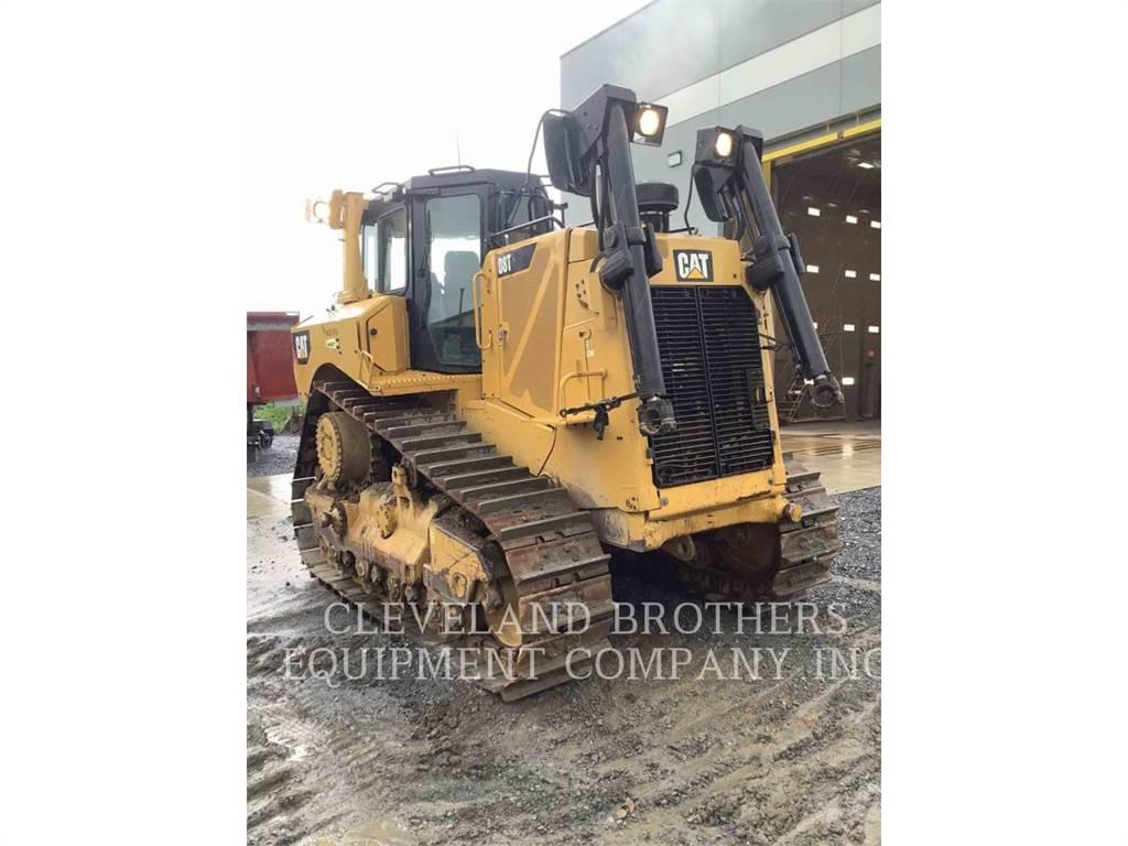 CAT D8T Buldozer sobre oruga