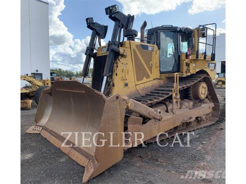 CAT D8T Buldozer sobre oruga