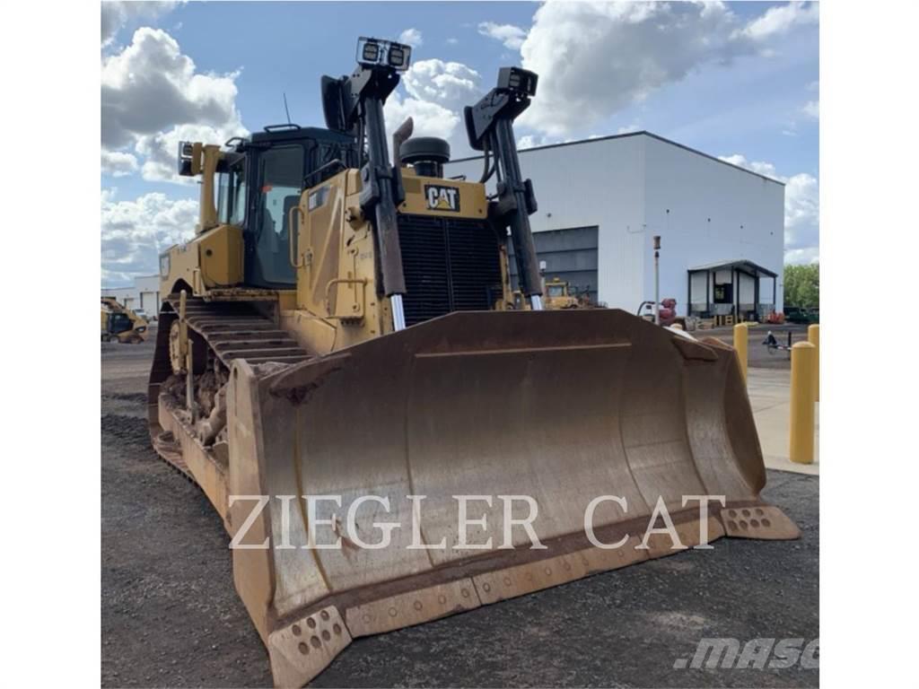 CAT D8T Buldozer sobre oruga