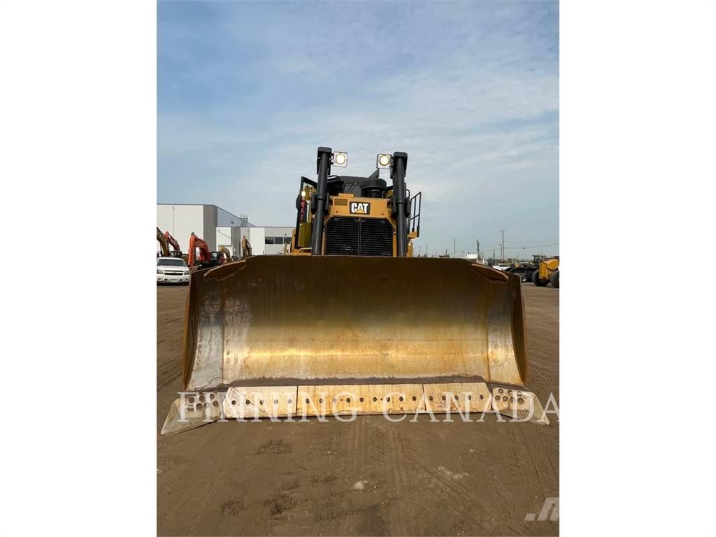 CAT D8T Buldozer sobre oruga