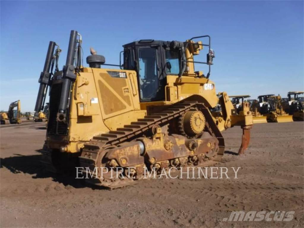 CAT D8T Buldozer sobre oruga