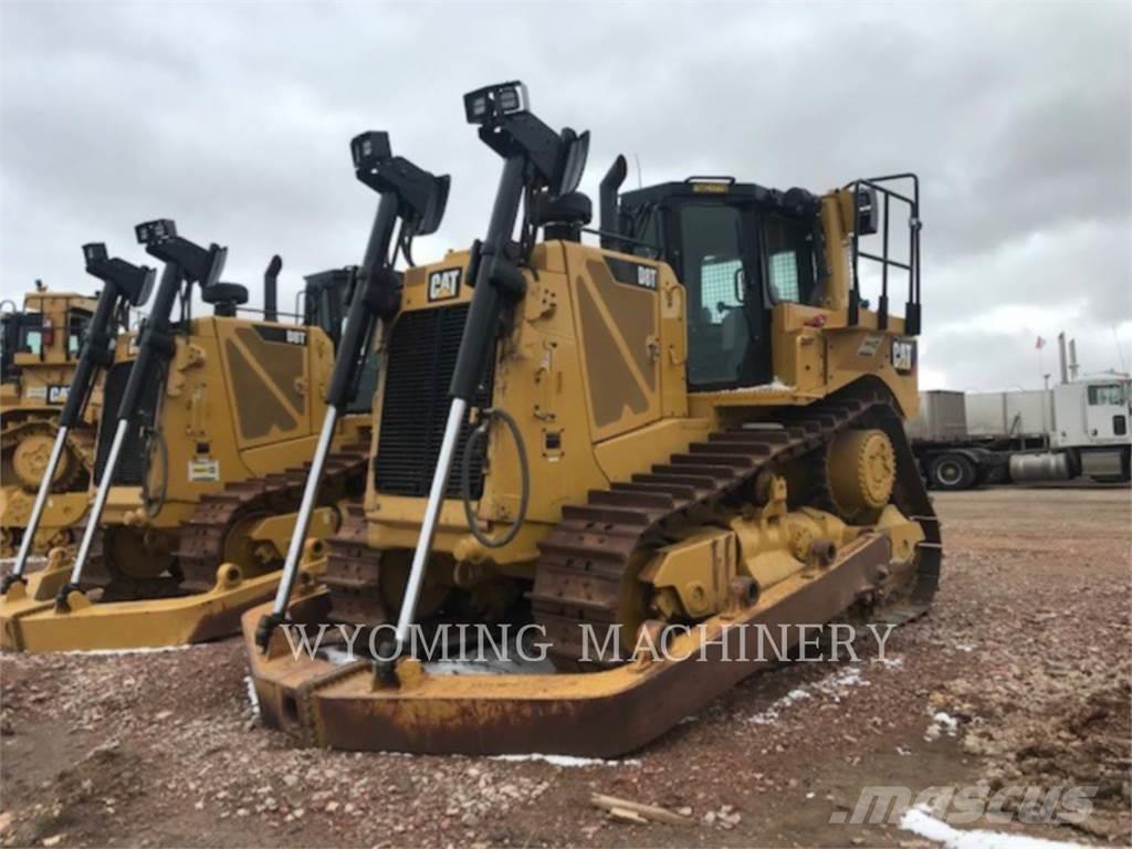 CAT D8T Buldozer sobre oruga