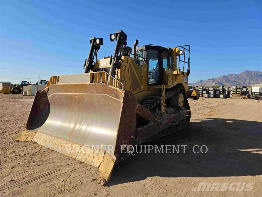 CAT D8T Buldozer sobre oruga