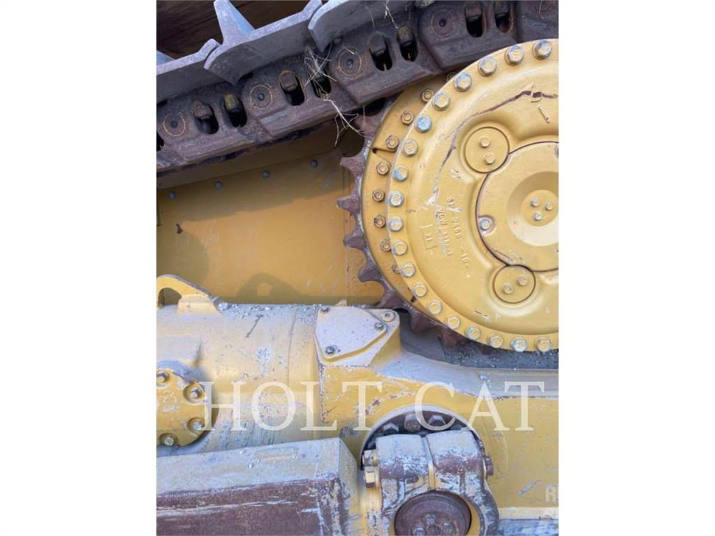 CAT D9 Buldozer sobre oruga