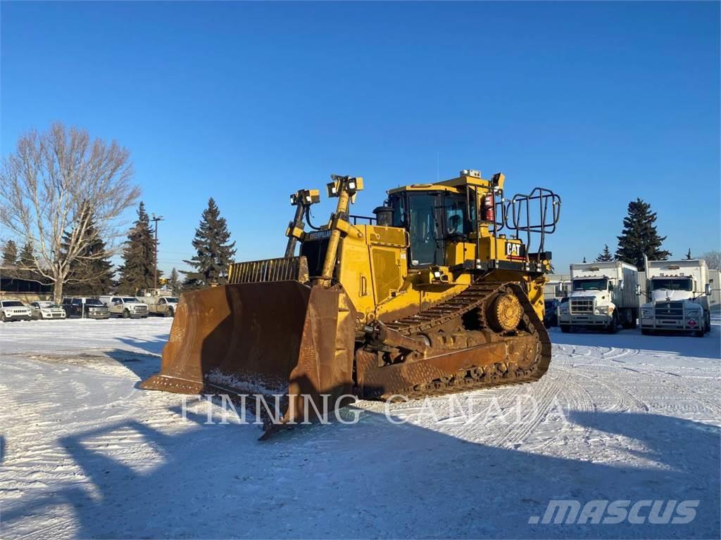 CAT D9T Buldozer sobre oruga