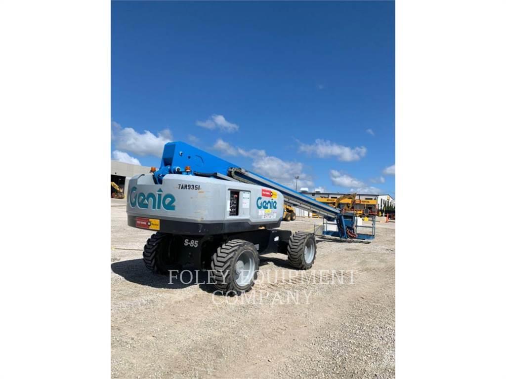 Genie S85D4W Plataformas con brazo de elevación manual