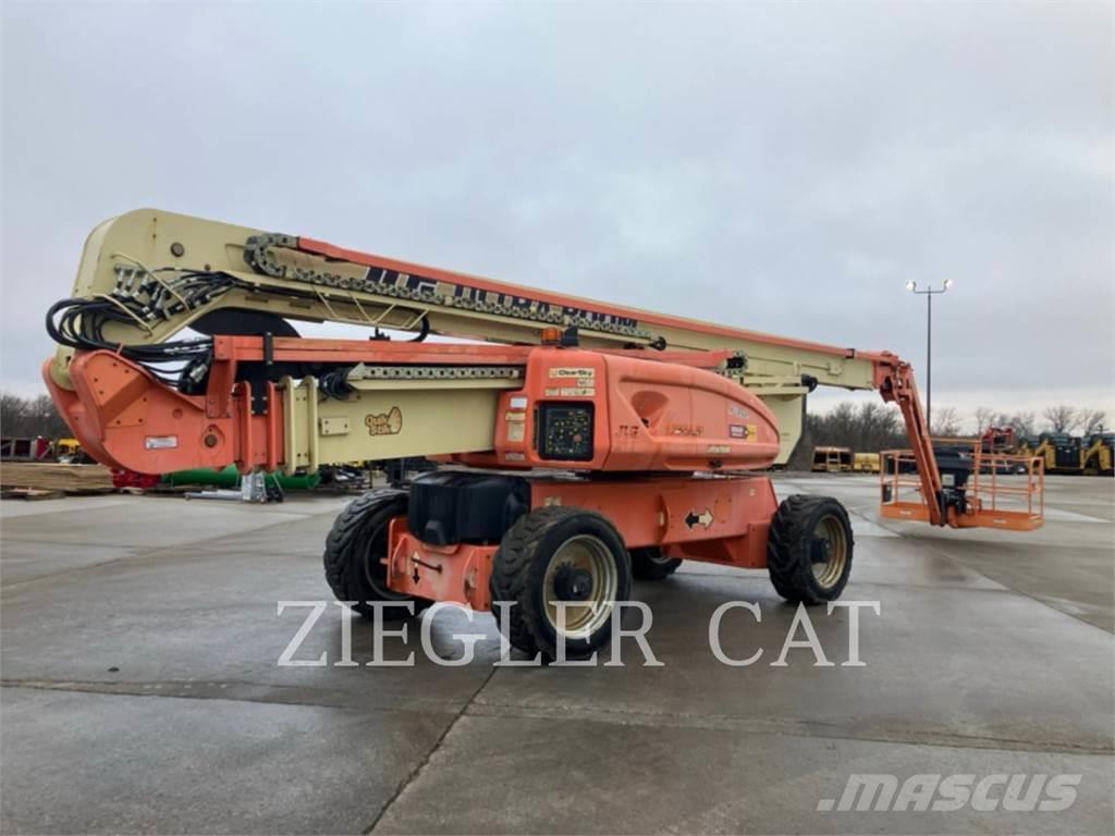 JLG 1250AJP Plataformas con brazo de elevación manual