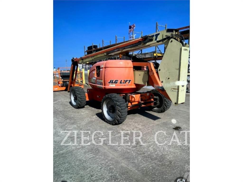 JLG 600AJ Plataformas con brazo de elevación manual