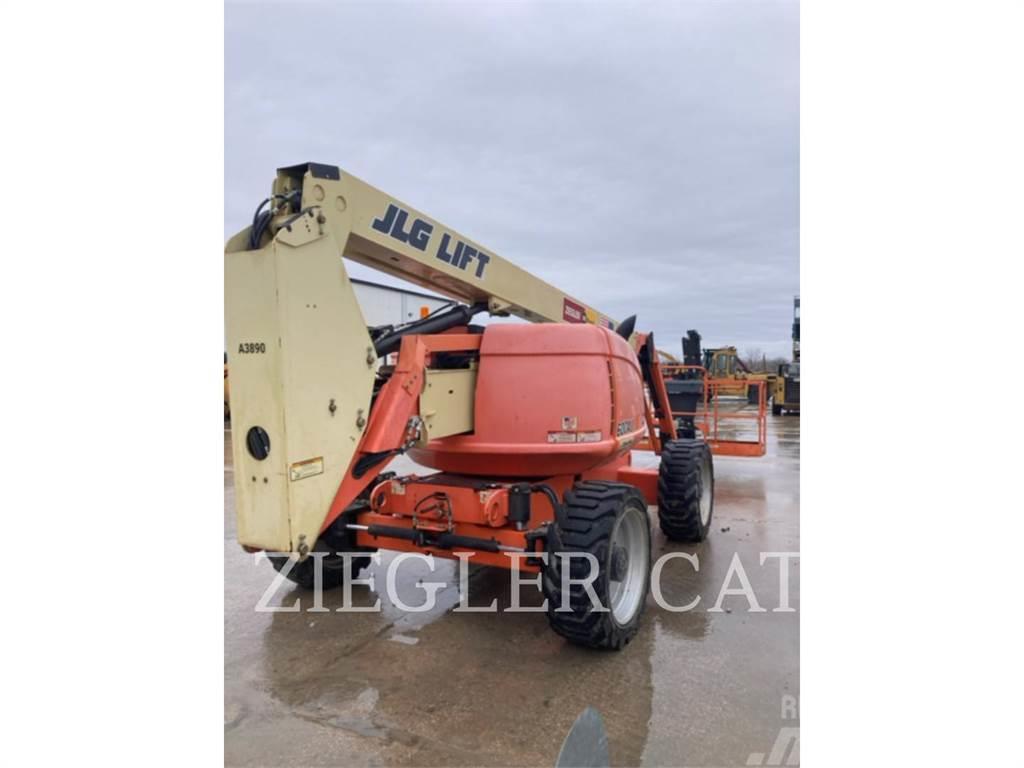 JLG 600AJ Plataformas con brazo de elevación manual