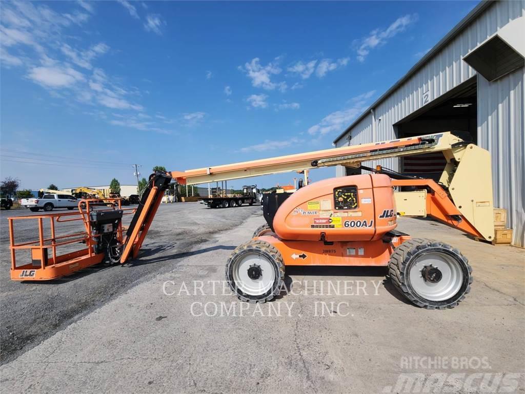 JLG 600AJ Plataformas con brazo de elevación manual