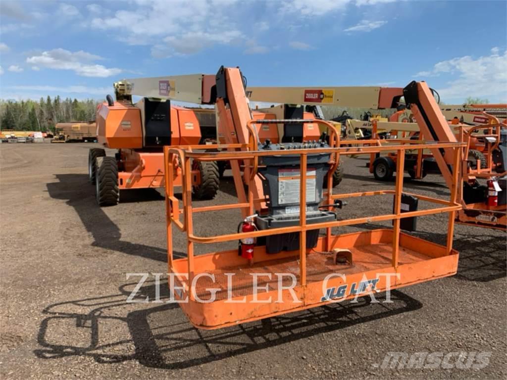 JLG 800AJ Plataformas con brazo de elevación manual