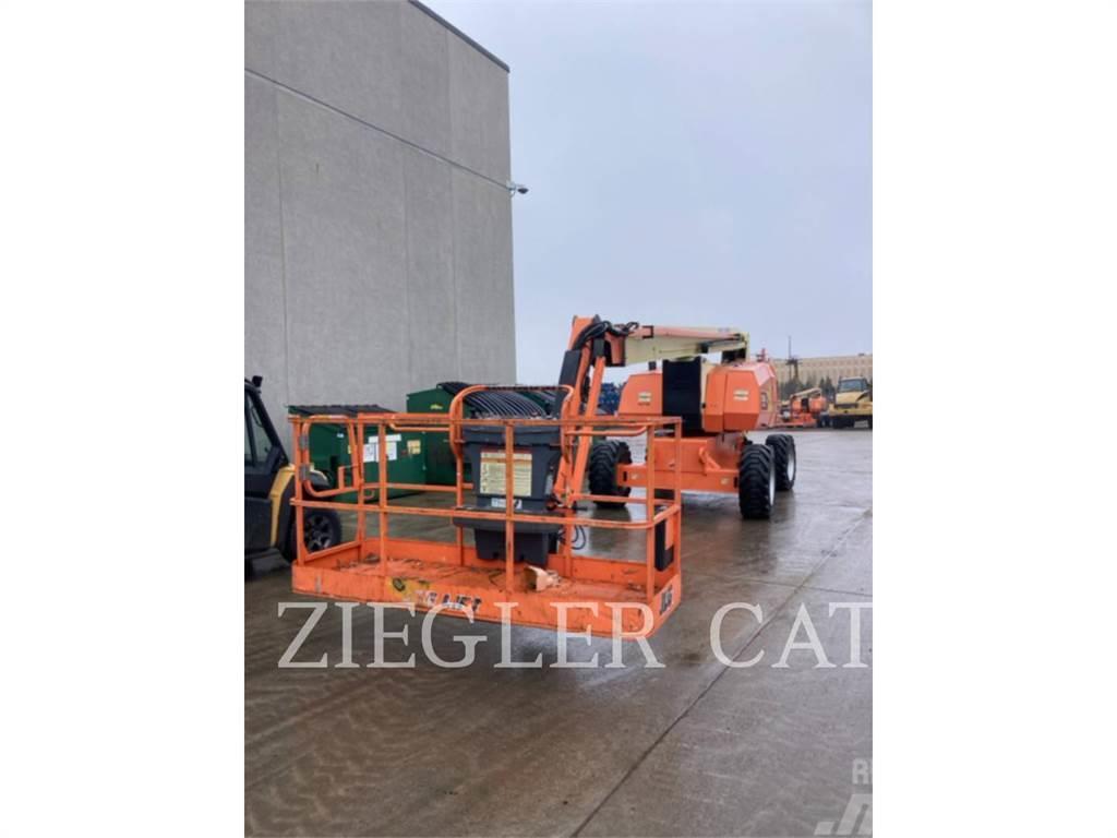 JLG 800AJ Plataformas con brazo de elevación manual