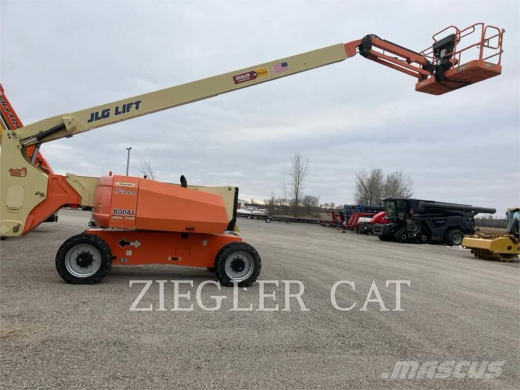 JLG 800AJ Plataformas con brazo de elevación manual