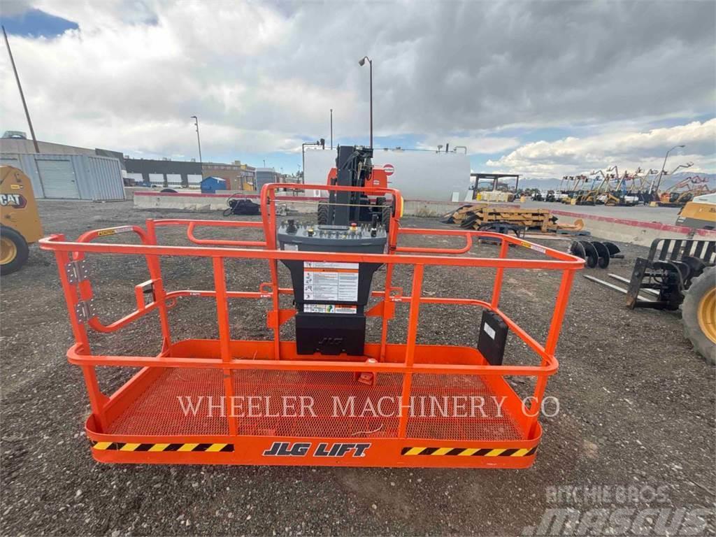 JLG 860SJ Plataformas con brazo de elevación manual