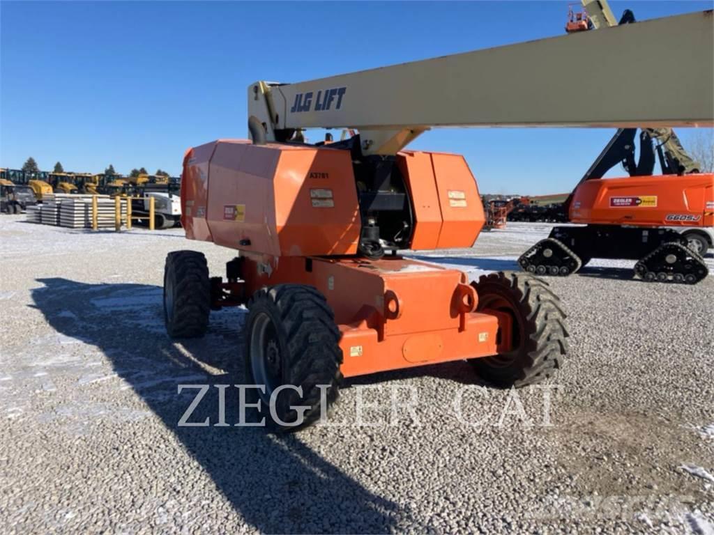 JLG 860SJ Plataformas con brazo de elevación manual