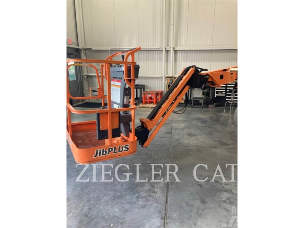 JLG E400AJPN Plataformas con brazo de elevación manual