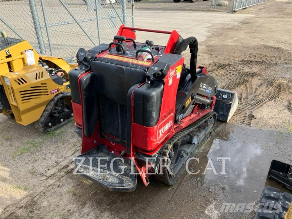 Toro TX1000 Minicargadoras