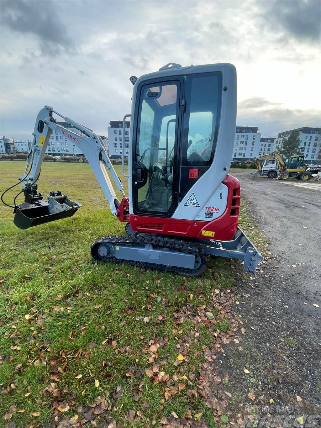 Takeuchi TB216 Otros