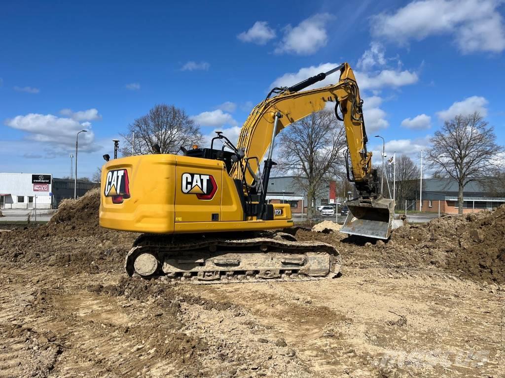 CAT 320 Excavadoras sobre orugas