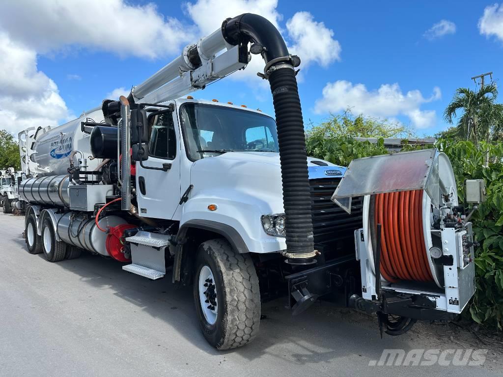 Freightliner 114 SD Camiones aspiradores/combi