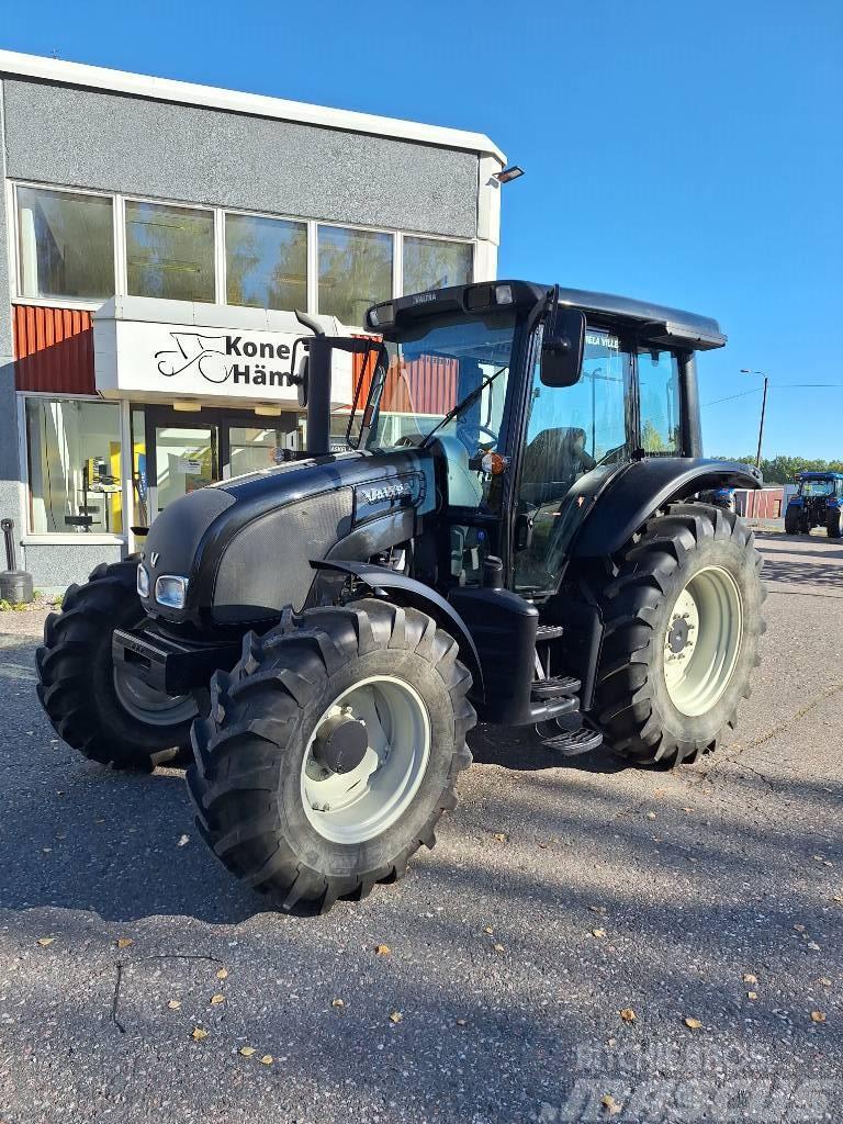 Valtra N 92 Tractores