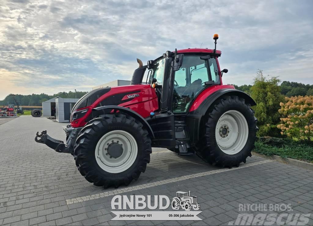 Valtra T234 Versu Tractores