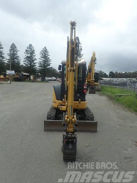 Komatsu PC35MR-5 Miniexcavadoras