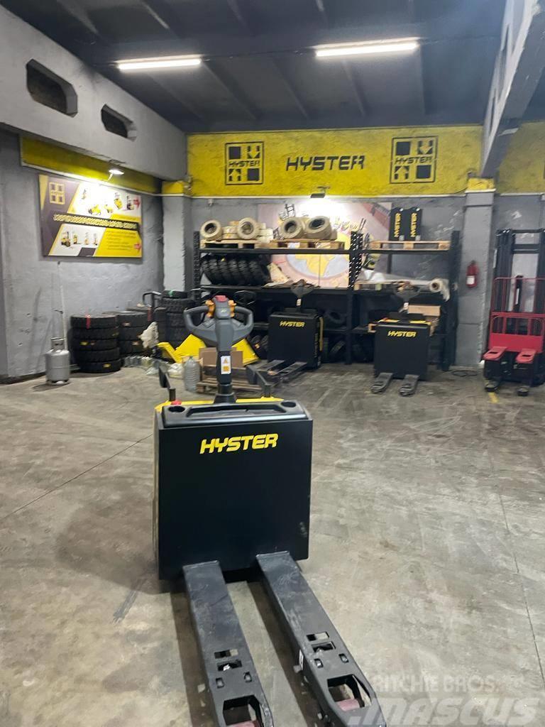 Hyster P2.0UTS Montacargas con plataformas de baja elevación