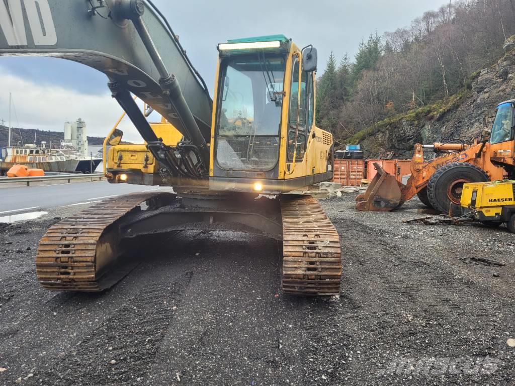 Volvo EC 240 Excavadoras sobre orugas