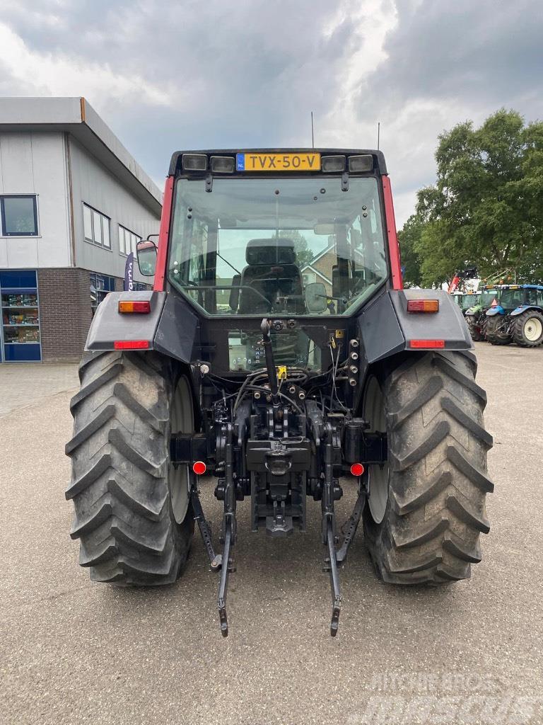 Valtra 6850 Tractores