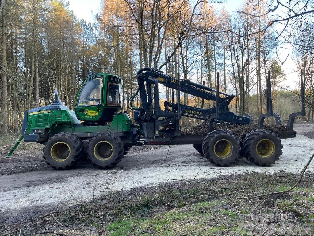 John Deere 1110G Transportadoras