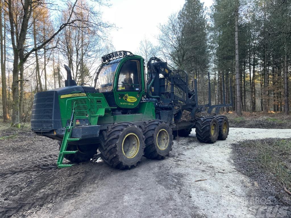 John Deere 1110G Transportadoras