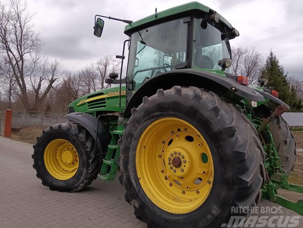 John Deere 7820 Tractores