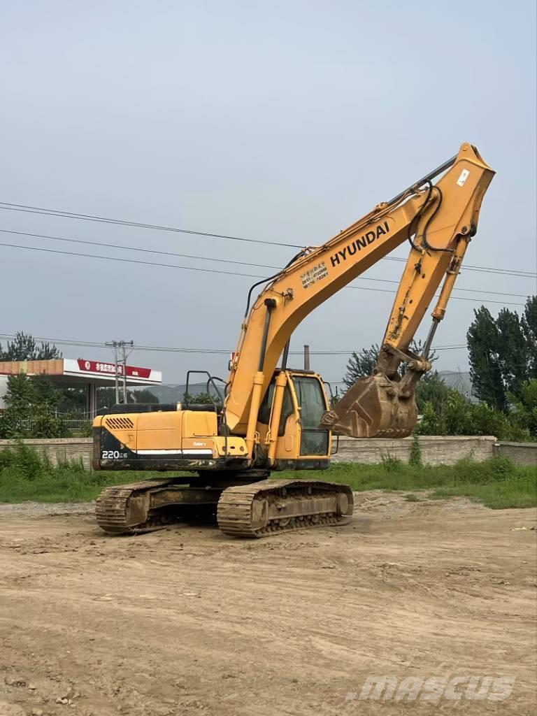 Hyundai R220-9S Excavadoras sobre orugas