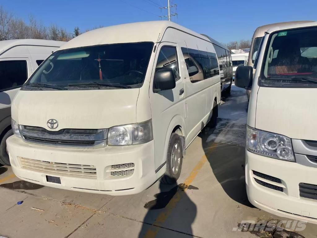 Toyota Hiace Autobuses interurbano