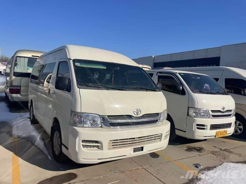 Toyota Hiace Autobuses interurbano