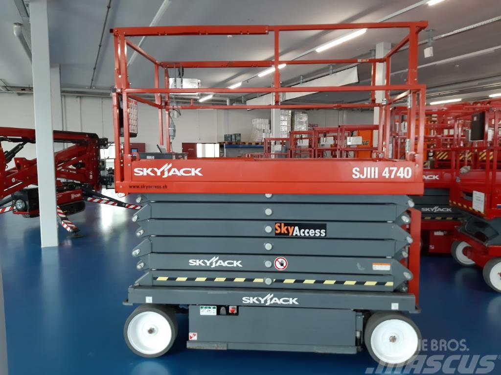 SkyJack SJIII 4740 Plataformas tijera