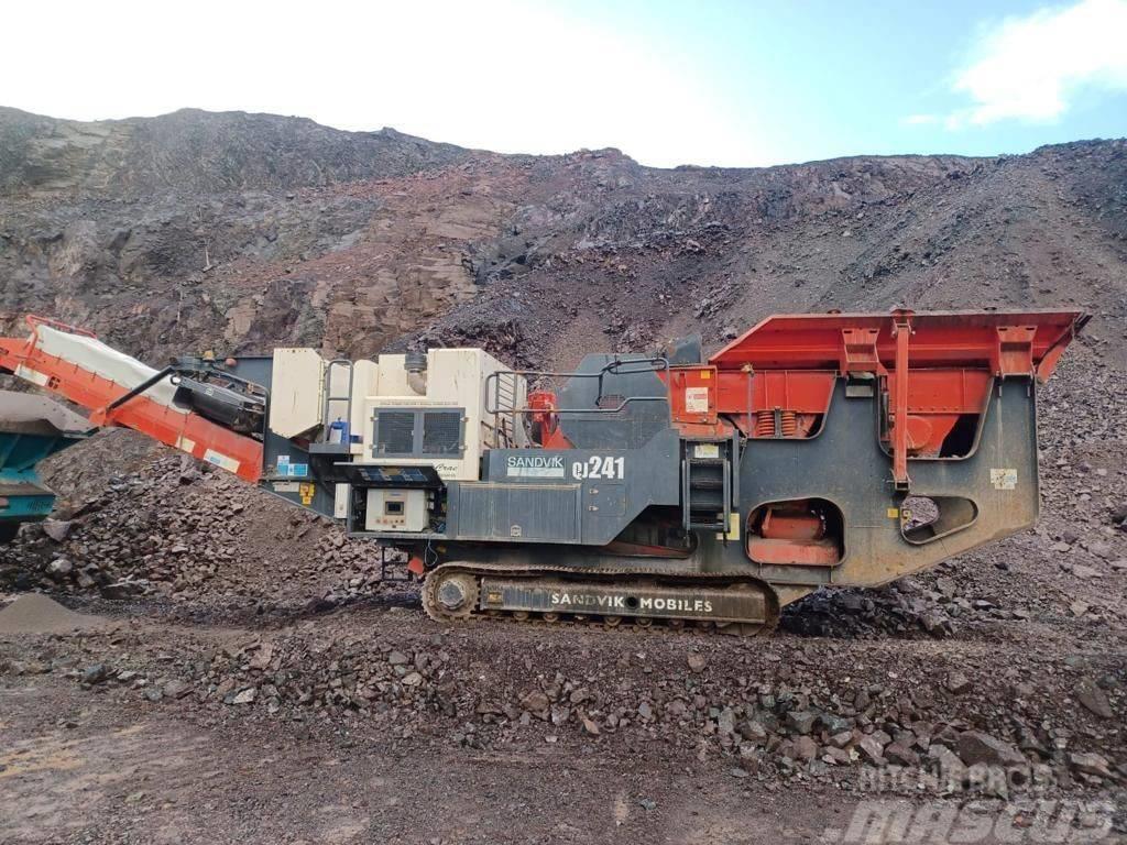 Sandvik QJ241 Trituradoras móviles