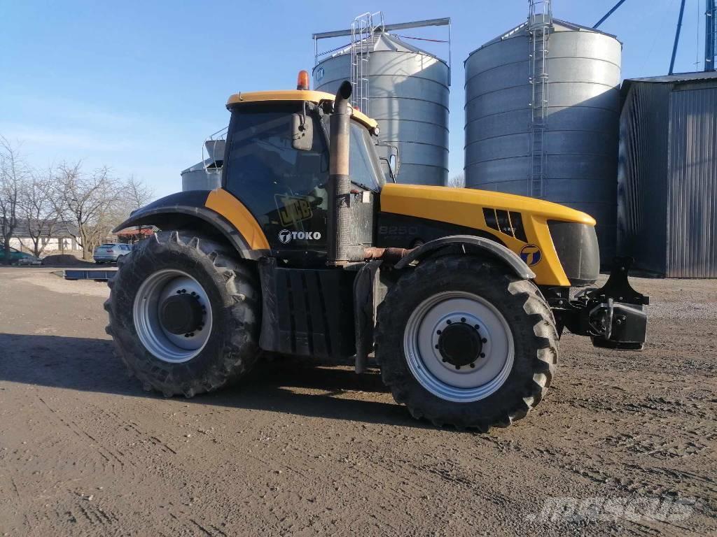 JCB Fastrac 8250 Tractores