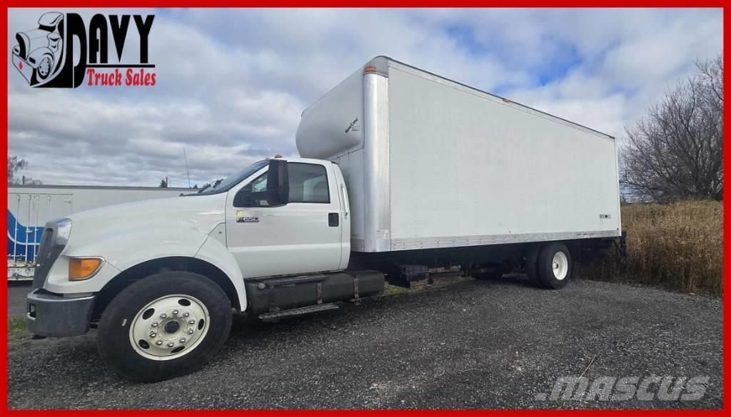 Ford F 650 Camiones con caja de remolque