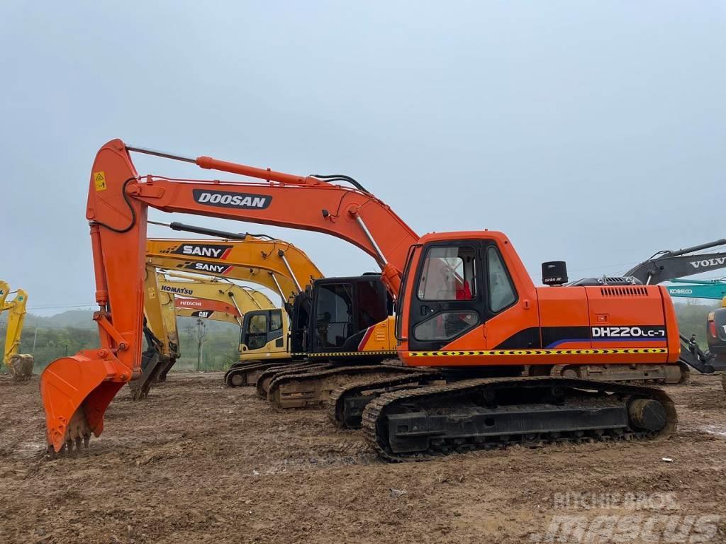 Doosan DH 220 Excavadoras sobre orugas