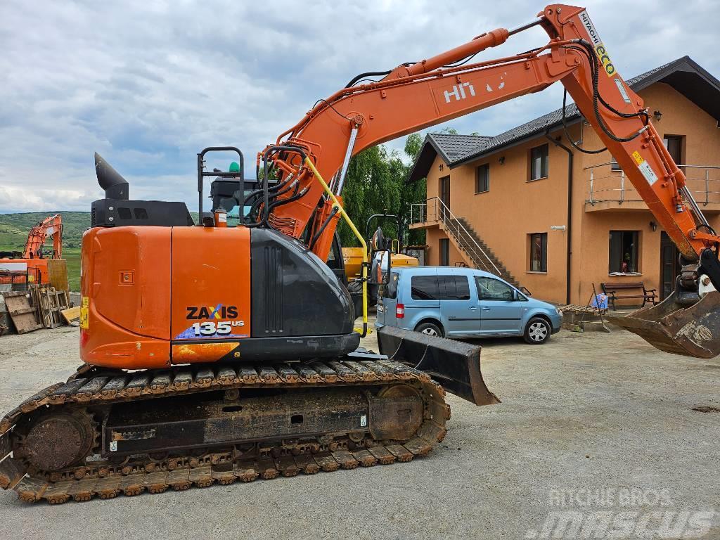 Hitachi 135 Excavadoras sobre orugas