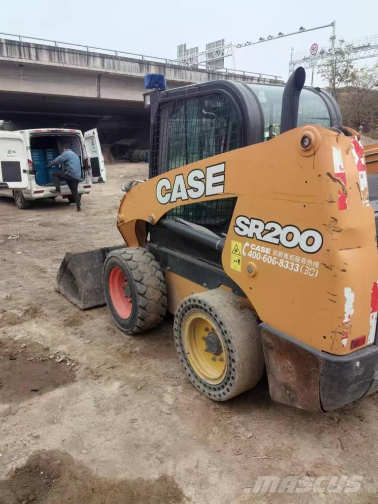 CASE SR 200 Minicargadoras