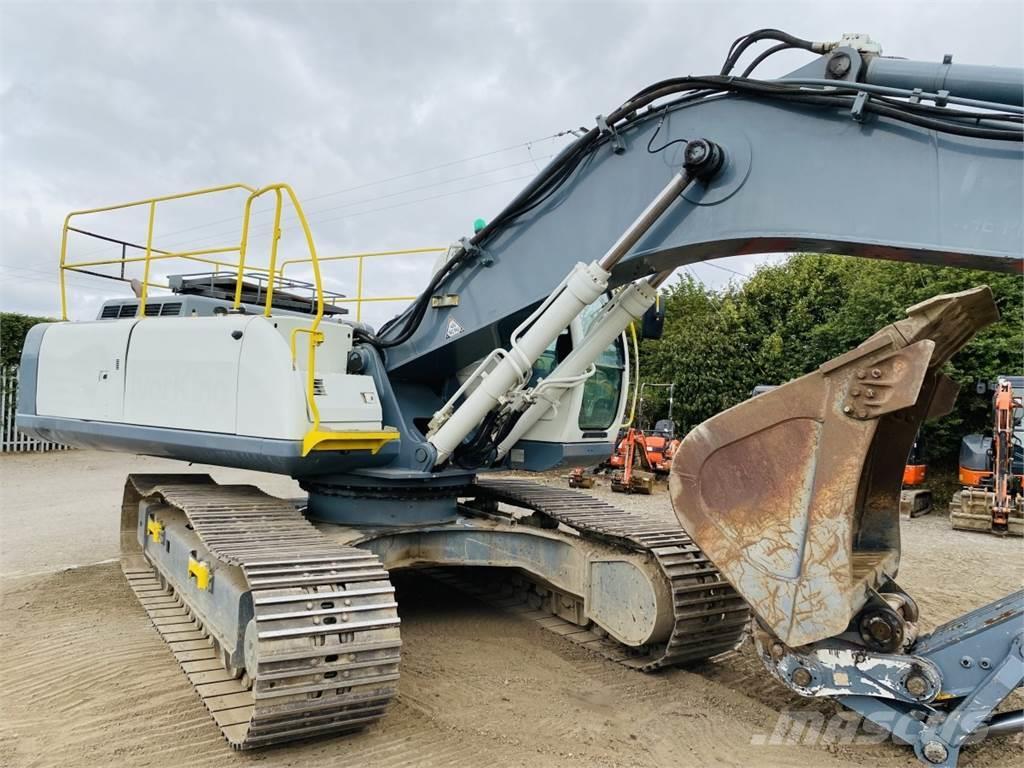 JCB JS360LC Excavadoras sobre orugas