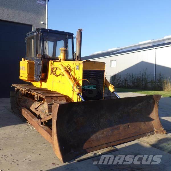 Hanomag D600D Buldozer sobre oruga