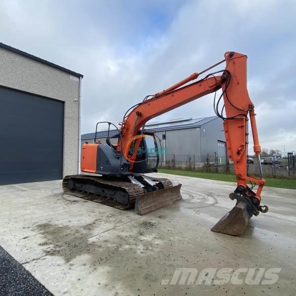 Hitachi ZX135US Excavadoras de ruedas