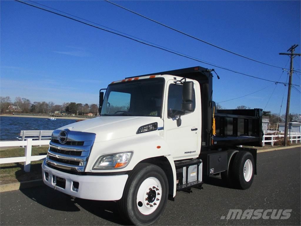 Hino 268 Bañeras basculantes usadas