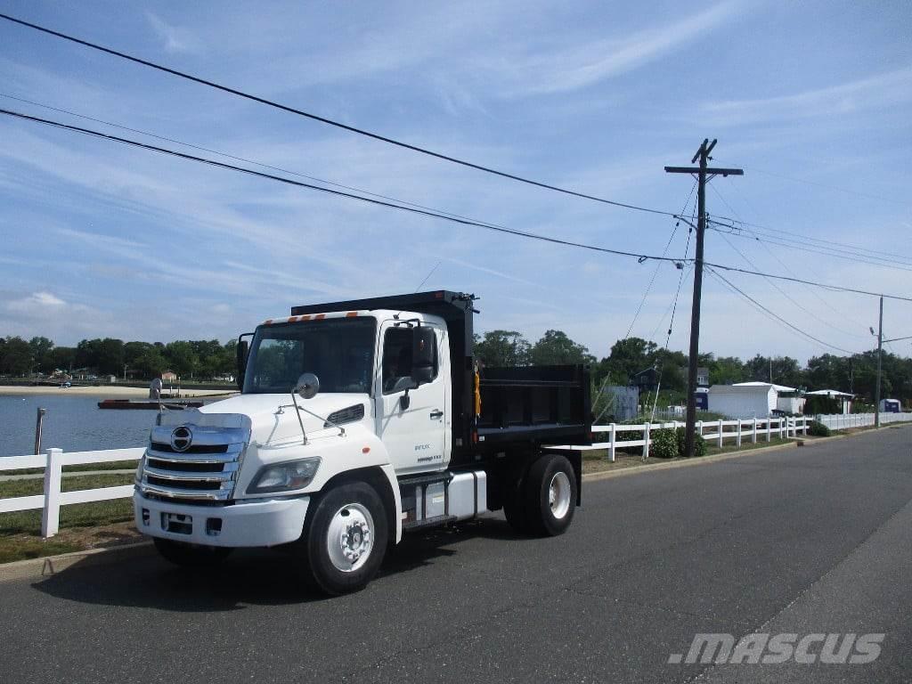 Hino 338 Bañeras basculantes usadas